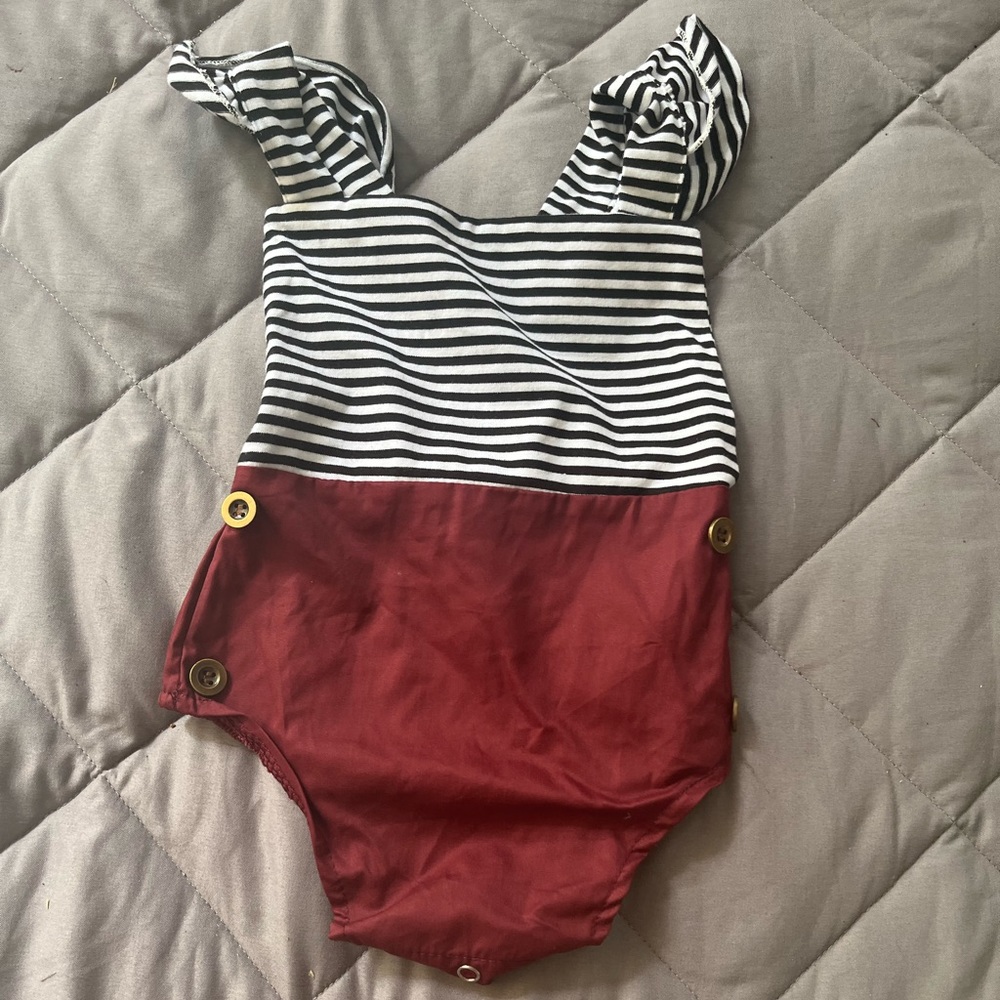 Swim suit